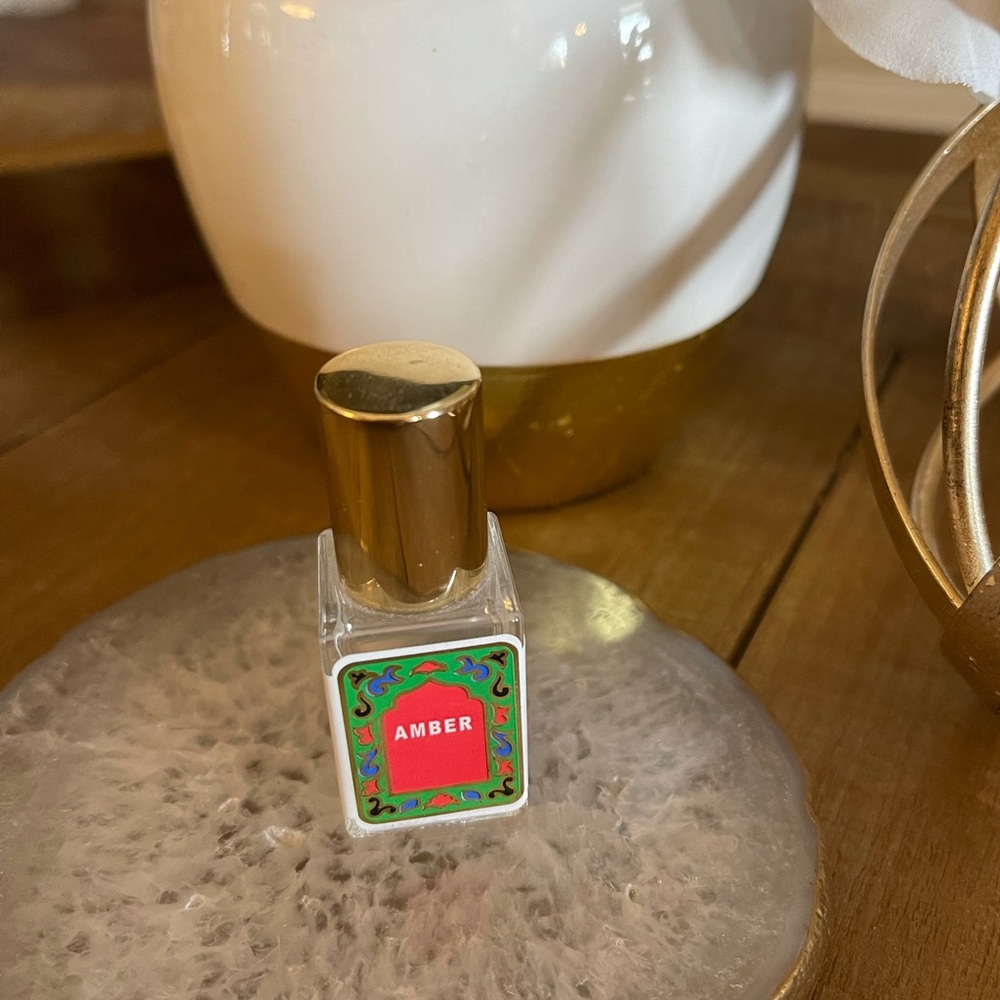 Amber oil
